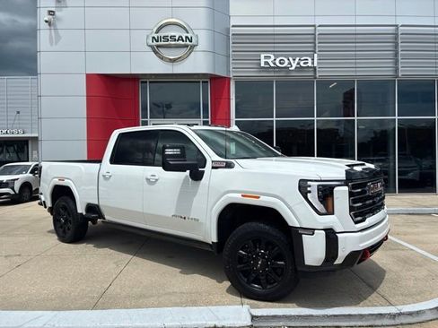 Used 2025 GMC Sierra 2500 AT4 w/ AT4 Premium Plus Package AWD/4WD image 1