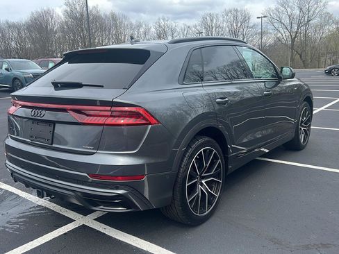 Used 2021 Audi Q8 Prestige w/ Prestige Package AWD/4WD image 5