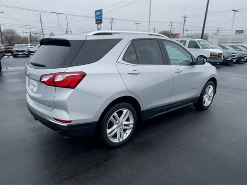 Used 2020 Chevrolet Equinox Premier image 8