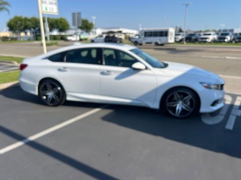 Used 2022 Honda Accord Touring image 14