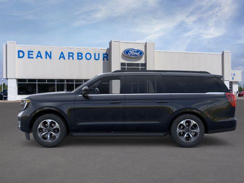 New 2026 Ford Expedition Max Active image 3