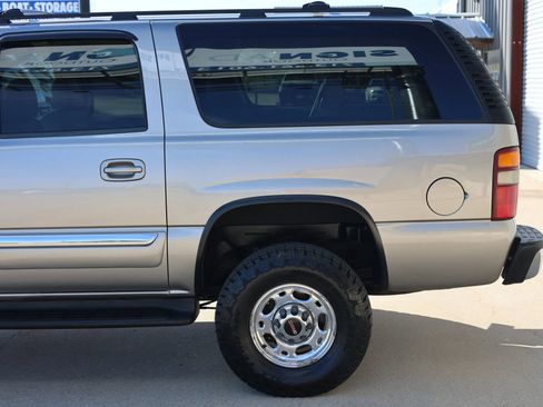 Used 2002 GMC Yukon XL 2500 SLT image 13