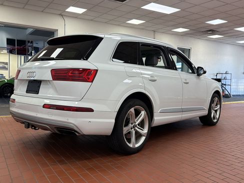 Used 2019 Audi Q7 3.0T Prestige image 9