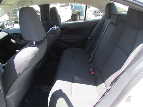 Used 2026 Toyota Corolla LE FWD image 28