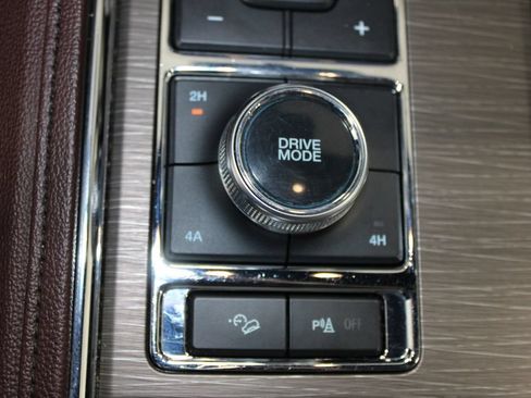 Used 2024 Ford Expedition Limited AWD/4WD image 58