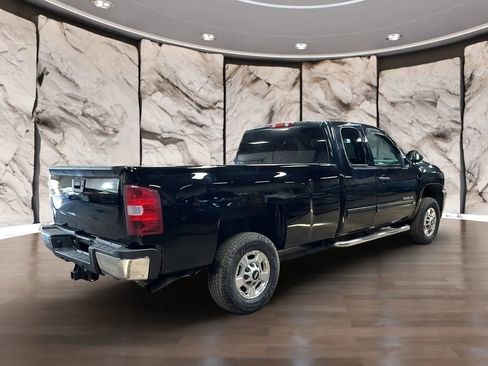 Used 2013 Chevrolet Silverado 2500 LT w/ Suspension Package, Off-Road AWD/4WD image 6
