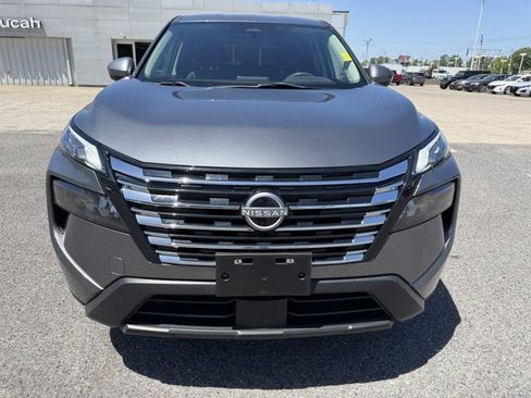 Used 2024 Nissan Rogue SV AWD/4WD image 1