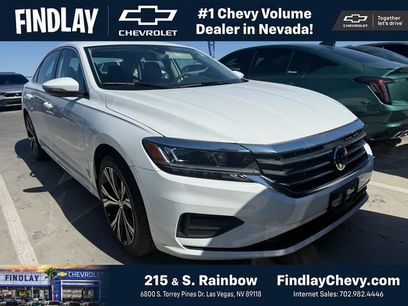 Used 2022 Volkswagen Passat 2.0T SE
