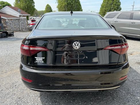 Used 2021 Volkswagen Jetta SE FWD image 6