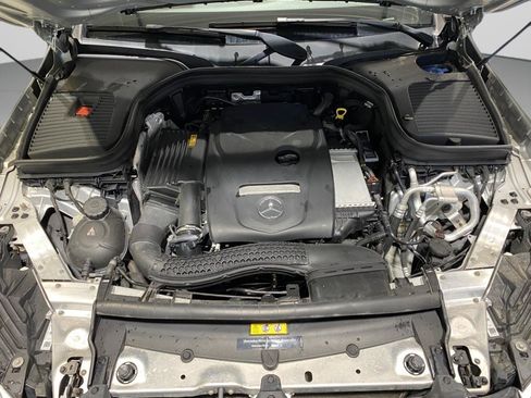 Used 2018 Mercedes-Benz GLC 300 4MATIC image 33