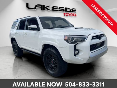 Used 2023 Toyota 4Runner TRD Off-Road Premium image 8