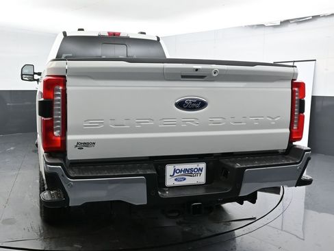 New 2026 Ford F250 Lariat w/ FX4 Off-Road Package AWD/4WD image 8