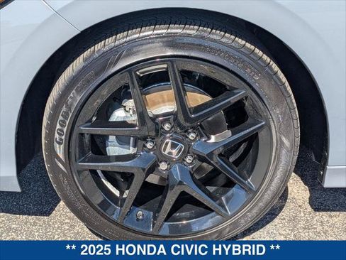 Used 2025 Honda Civic Sport image 9