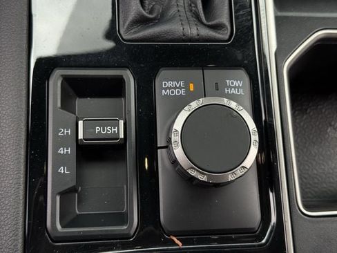 Used 2026 Toyota Tundra Limited w/ Power Package AWD/4WD image 22