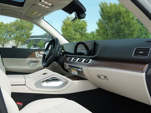 Used 2026 Mercedes-Benz GLE 350 4MATIC image 44