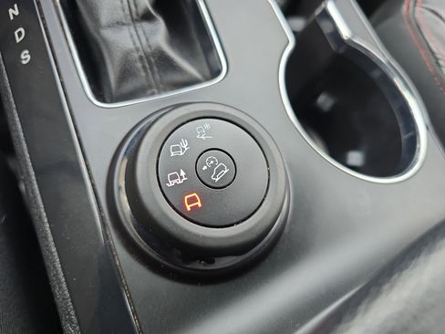 Used 2018 Ford Explorer Sport w/ Equipment Group 401A image 27