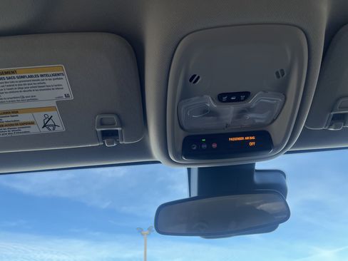 Used 2020 Buick Encore GX Preferred w/ Cold Weather Comfort Package image 28