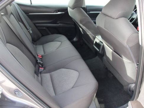 Certified 2023 Toyota Camry LE image 18