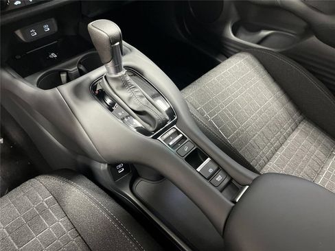 New 2027 Honda HR-V LX image 14