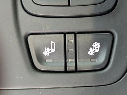 Used 2023 GMC Terrain SLE w/ Driver Convenience Package image 22