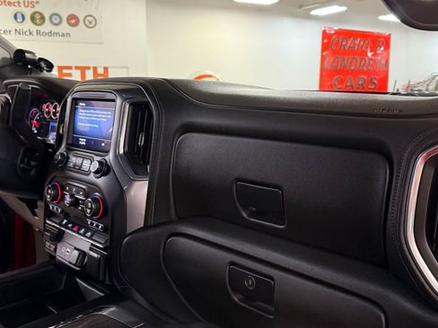 Used 2020 Chevrolet Silverado 2500 LTZ w/ LTZ Convenience Package image 21