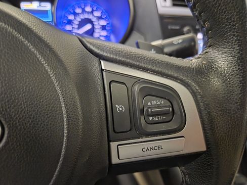 Used 2017 Subaru Legacy 2.5i Premium w/ Moonroof Package AWD/4WD image 19