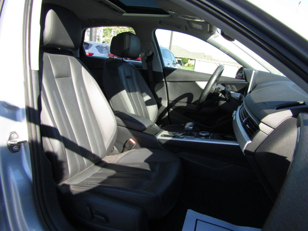 Used 2018 Audi A4 2.0T Premium Plus AWD/4WD image 24