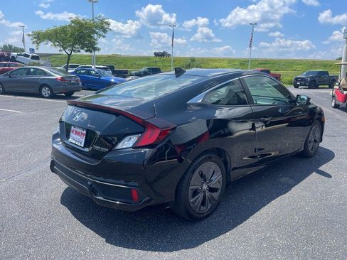 Used 2018 Honda Civic EX-T image 3