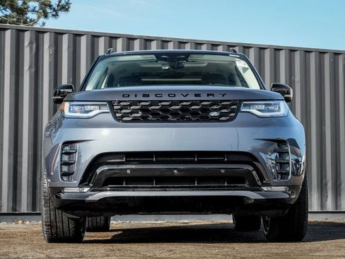 New 2026 Land Rover Discovery Dynamic SE image 5
