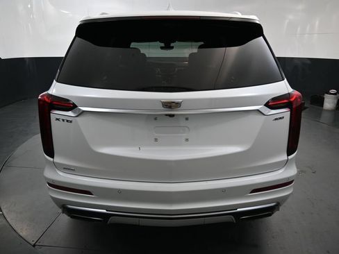 Used 2022 Cadillac XT6 Premium Luxury w/ Platinum Package AWD/4WD image 8