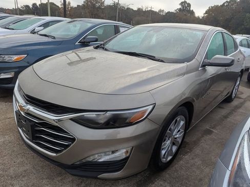Used 2023 Chevrolet Malibu LT image 1