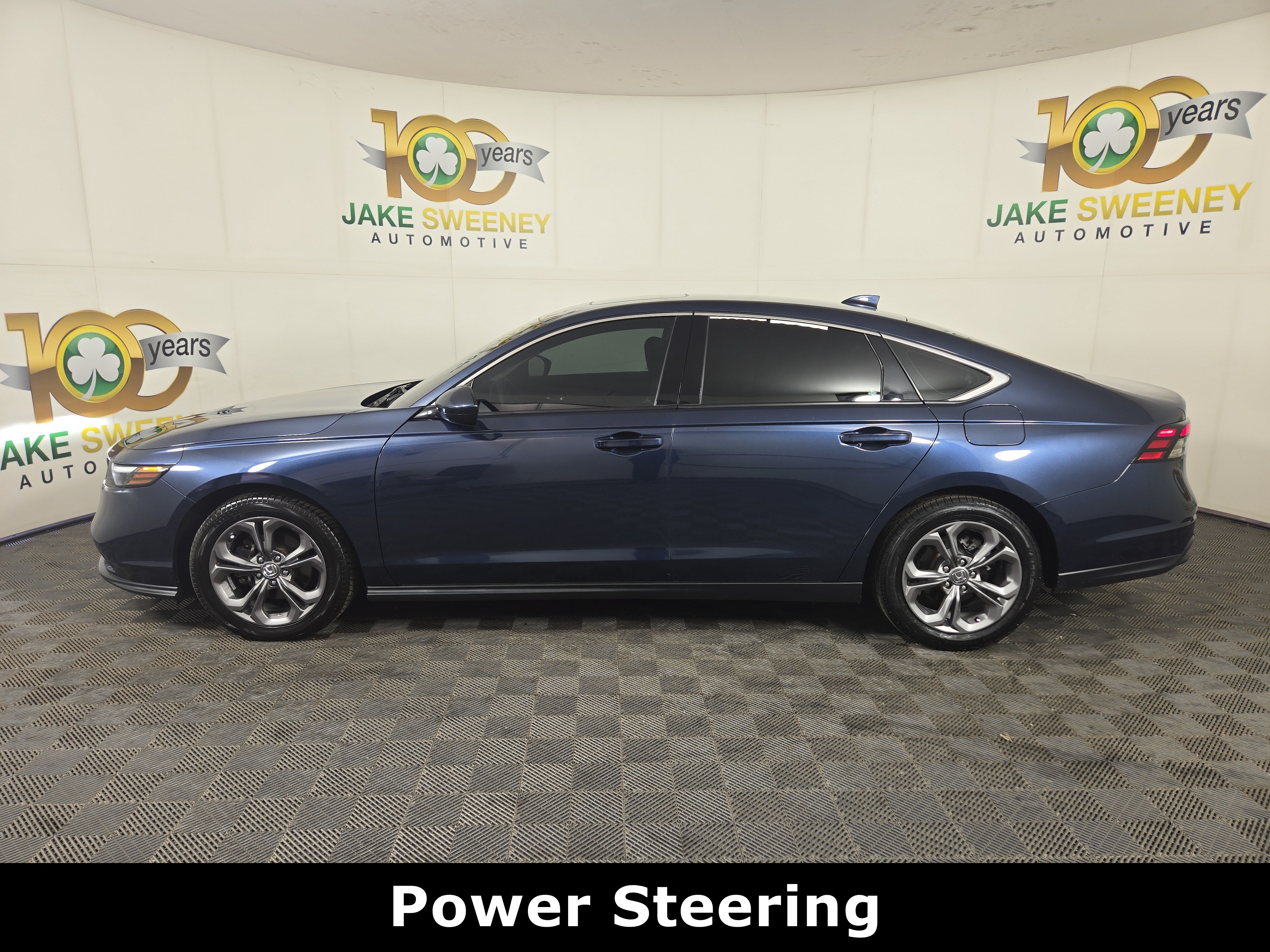 Used 2024 Honda Accord EX image 4