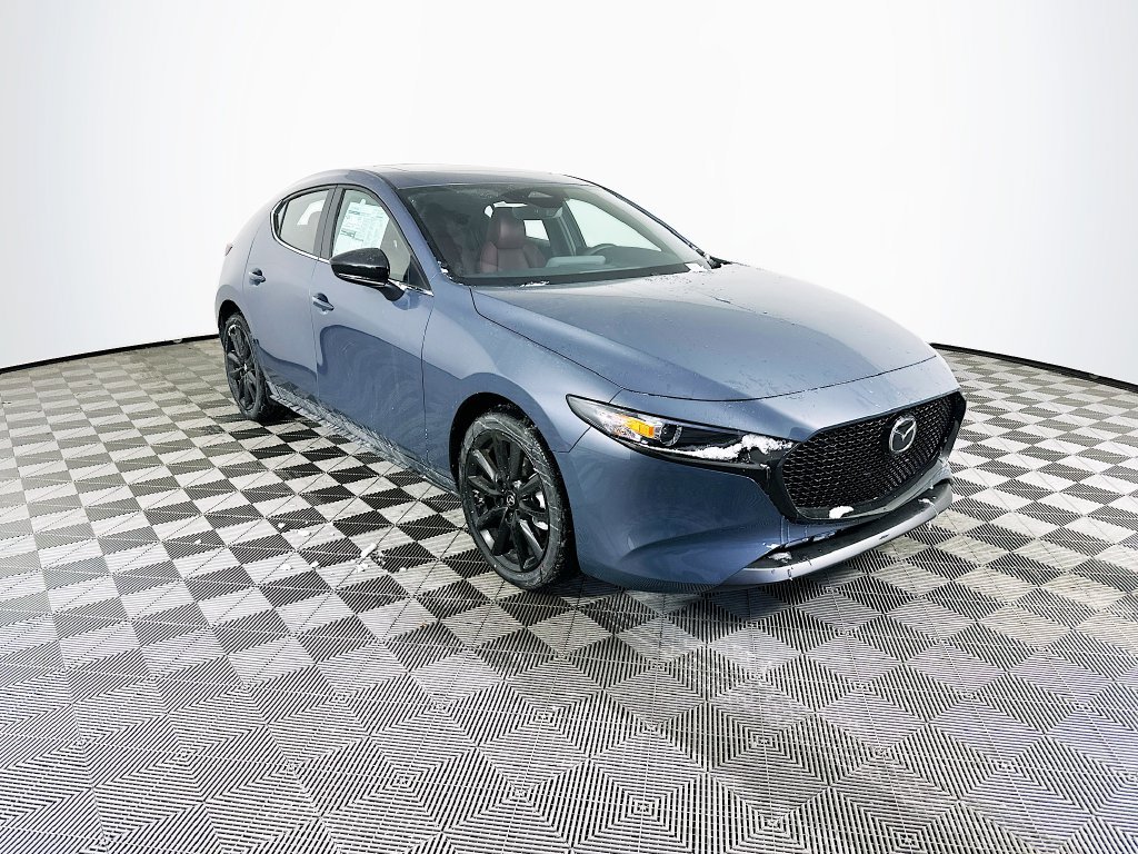 Used 2026 MAZDA MAZDA3 Carbon AWD/4WD image 3