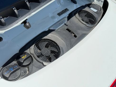 Certified 2021 Porsche 911 Carrera RWD image 36