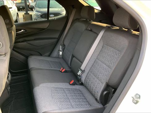 Used 2024 Chevrolet Equinox LT w/ LPO, Floor Liner Package FWD image 20