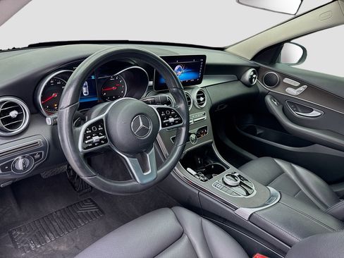 Used 2019 Mercedes-Benz C 300 Sedan image 7