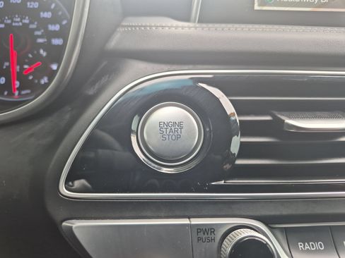 Used 2019 Genesis G70 3.3T Advanced AWD/4WD image 16