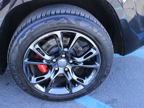 Used 2015 Jeep Grand Cherokee SRT w/ Trailer Tow Group IV image 26