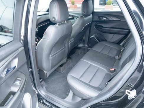 Used 2022 Chevrolet TrailBlazer RS image 27