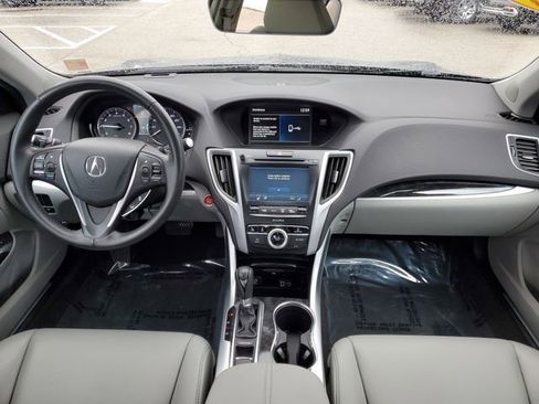 Used 2020 Acura TLX image 11