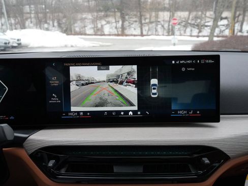 New 2025 BMW 330i xDrive 330i xDrive w/ Convenience Package image 18