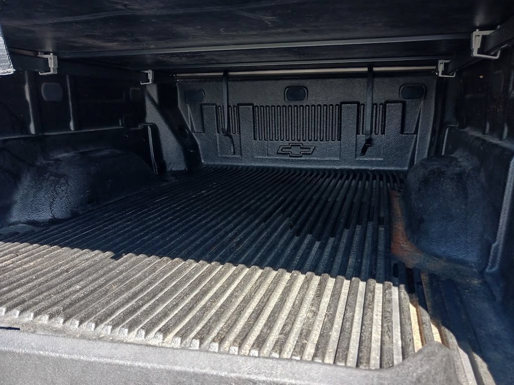 Used 2019 Chevrolet Colorado Z71 AWD/4WD image 14