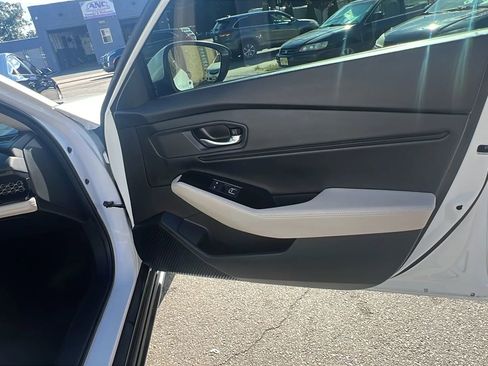 Used 2023 Honda Accord Touring image 29
