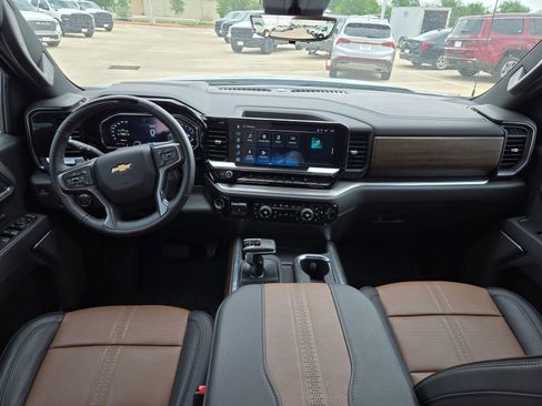 Used 2026 Chevrolet Silverado 1500 High Country image 15