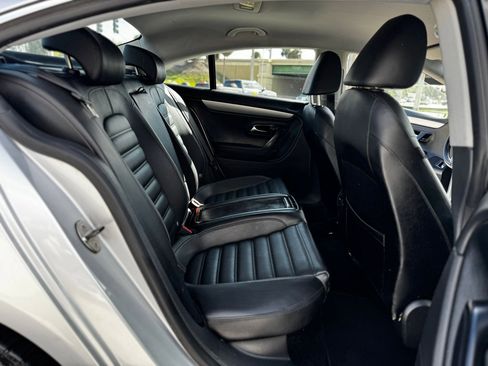 Used 2012 Volkswagen CC Sport image 6