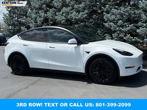 Used 2024 Tesla Model Y Long Range AWD/4WD image 11