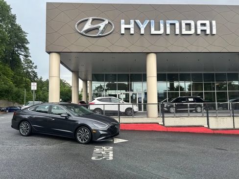 Used 2020 Hyundai Sonata Limited FWD image 1