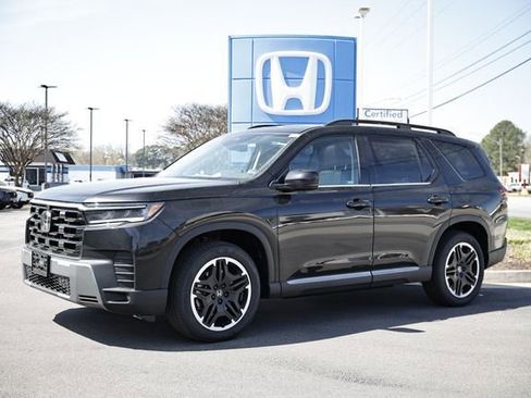 New 2026 Honda Pilot Touring image 4