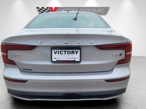 Used 2025 Volvo S60 B5 Plus AWD/4WD image 5