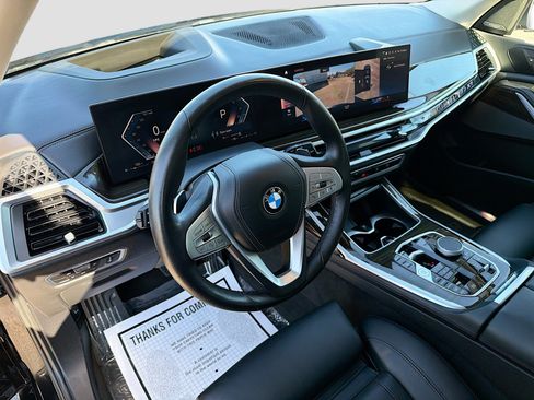 Used 2023 BMW X7 xDrive40i image 26